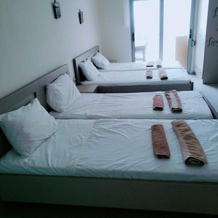 Apartament Riviera *