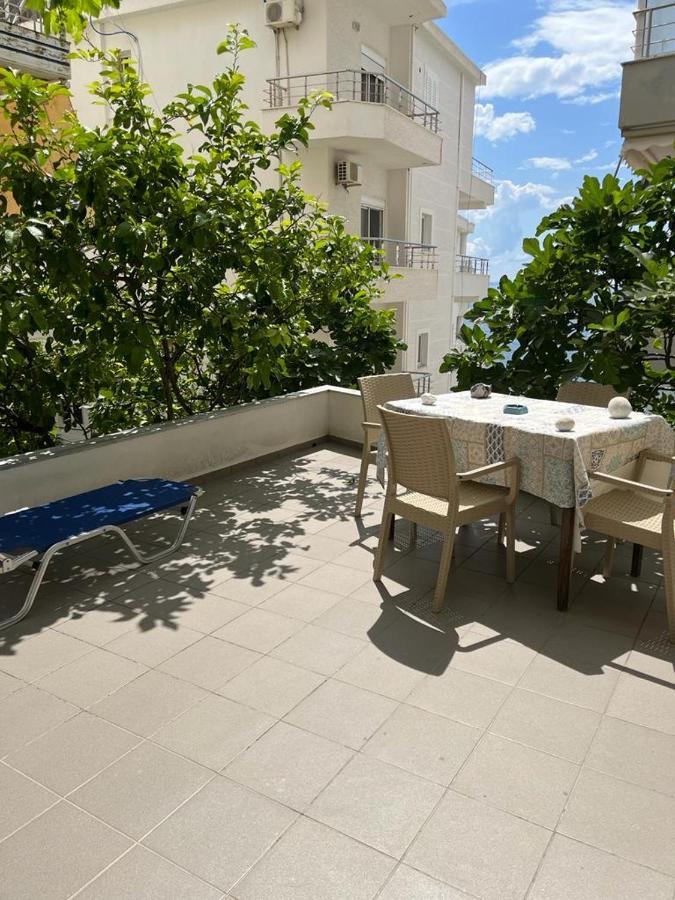 Riviera Apartament *